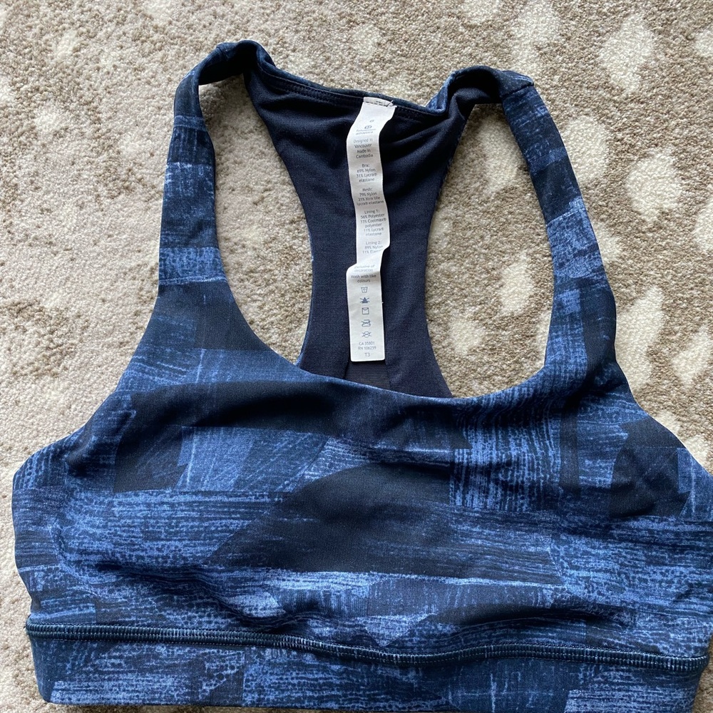 Lulu lemon sports bra
